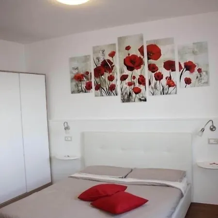 Ca Vecia Отель Гарньяно